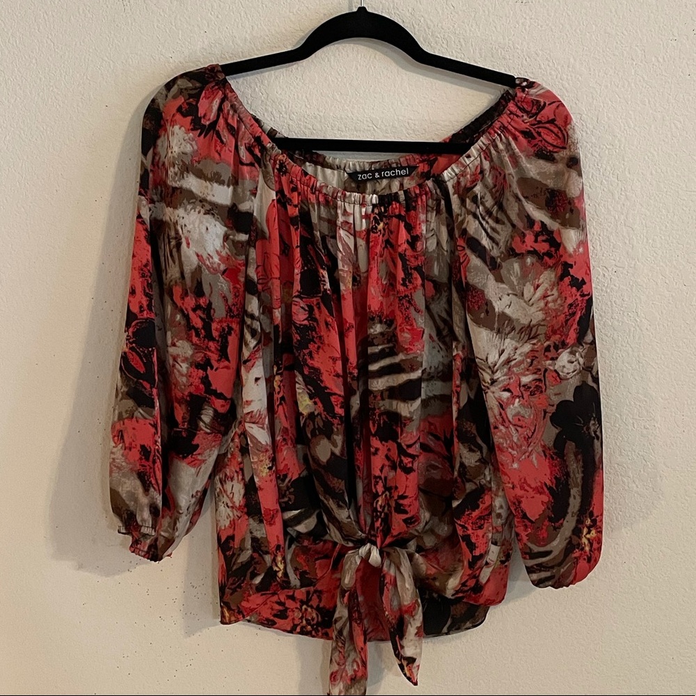 🌹Zac & Rachel Red, Black, Brown Floral Tie-Front Blouse-Size Medium🌹